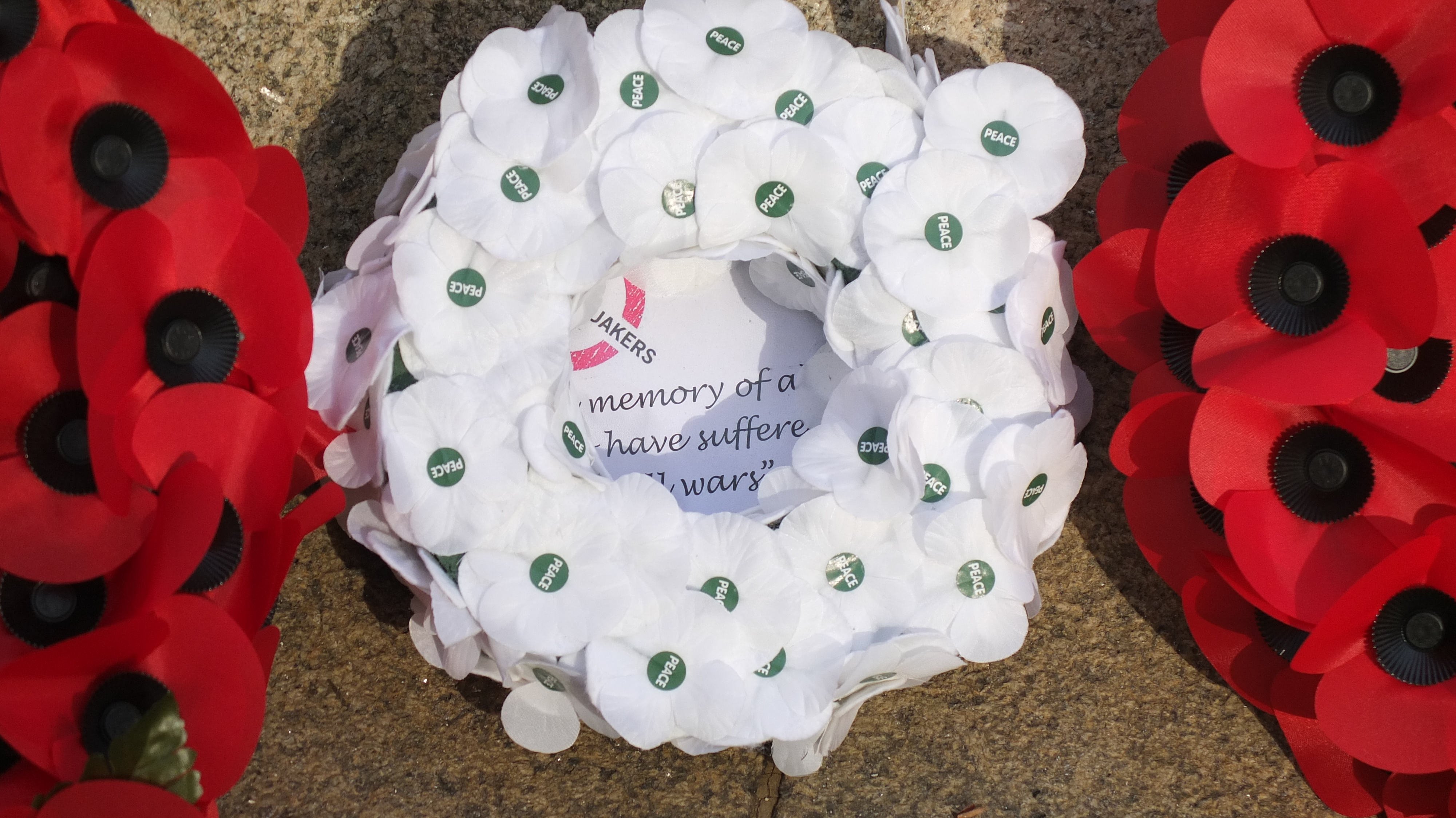 Wearing Poppies For Hope And Remembrance Quakers In Scotland